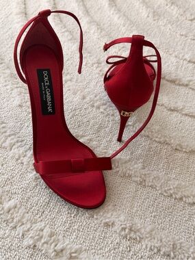 Dolce & Gabbana Red Satin Bow Ankle-Tie Stilettos / Size 40.5/9.5